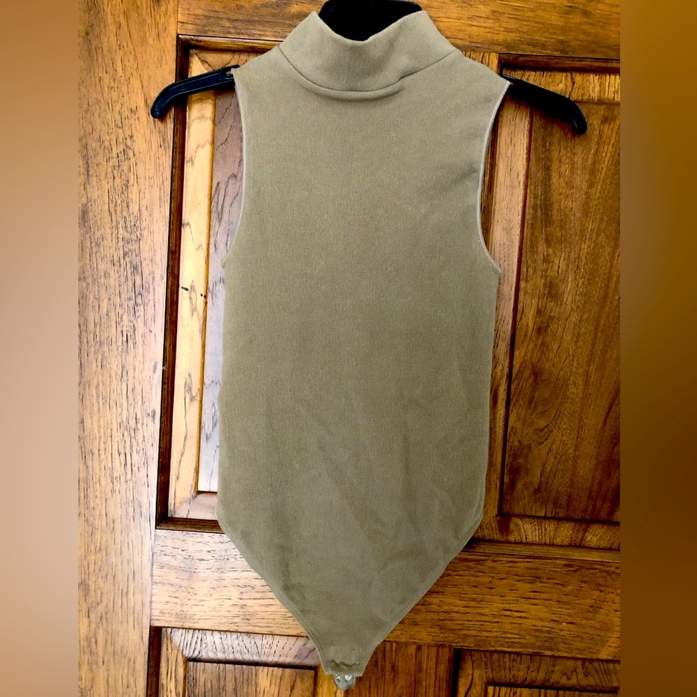 Good American mock turtleneck bodysuit